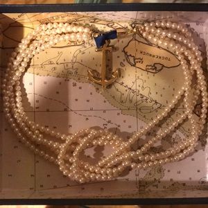 Kiel James Patrick pearl necklace
